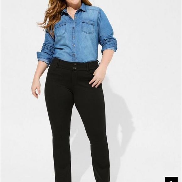 Studio Torrid Trouser Boot Studio Luxe Ponte Mid-Rise Pant Plus 22 Short Stretch - Picture 2 of 12